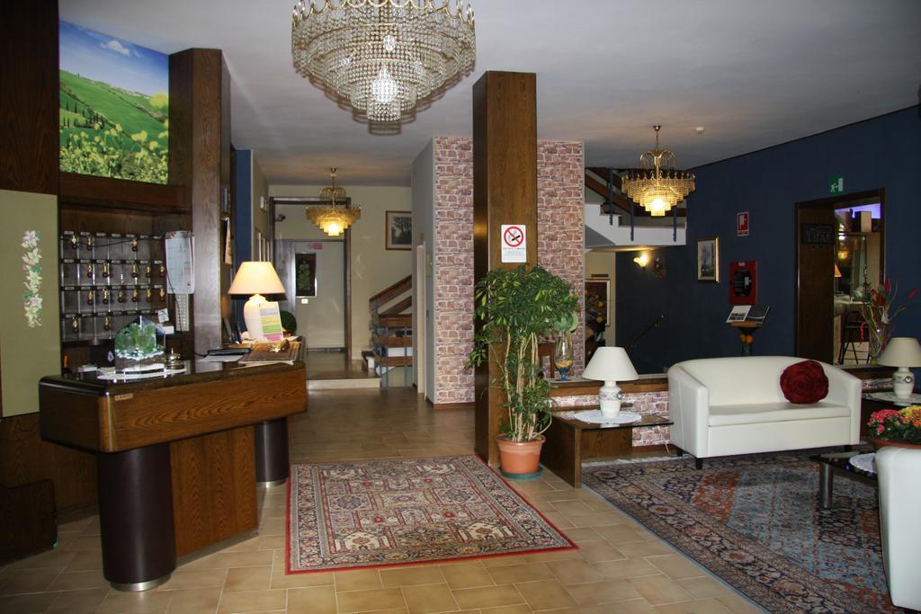 Hotel Firenze Chianciano Terme Eksteriør bilde
